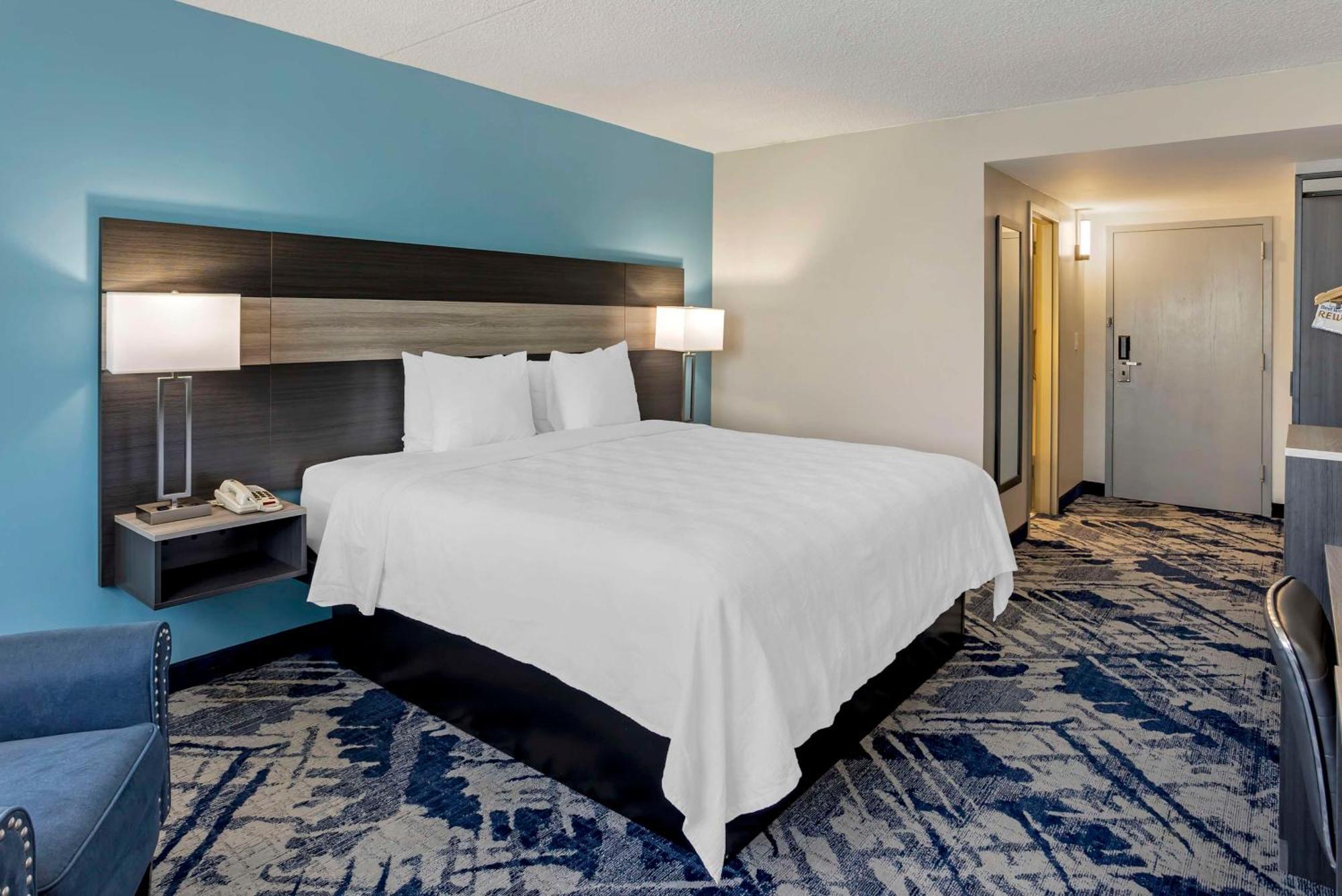 Best Western Rutgers University Hotel East Brunswick Exterior foto