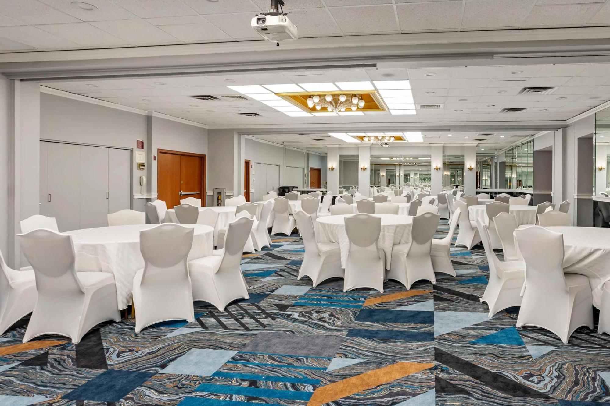Best Western Rutgers University Hotel East Brunswick Exterior foto